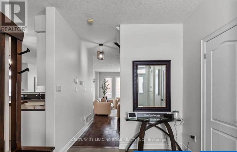 9 Kierland Road, Barrie, photo 3