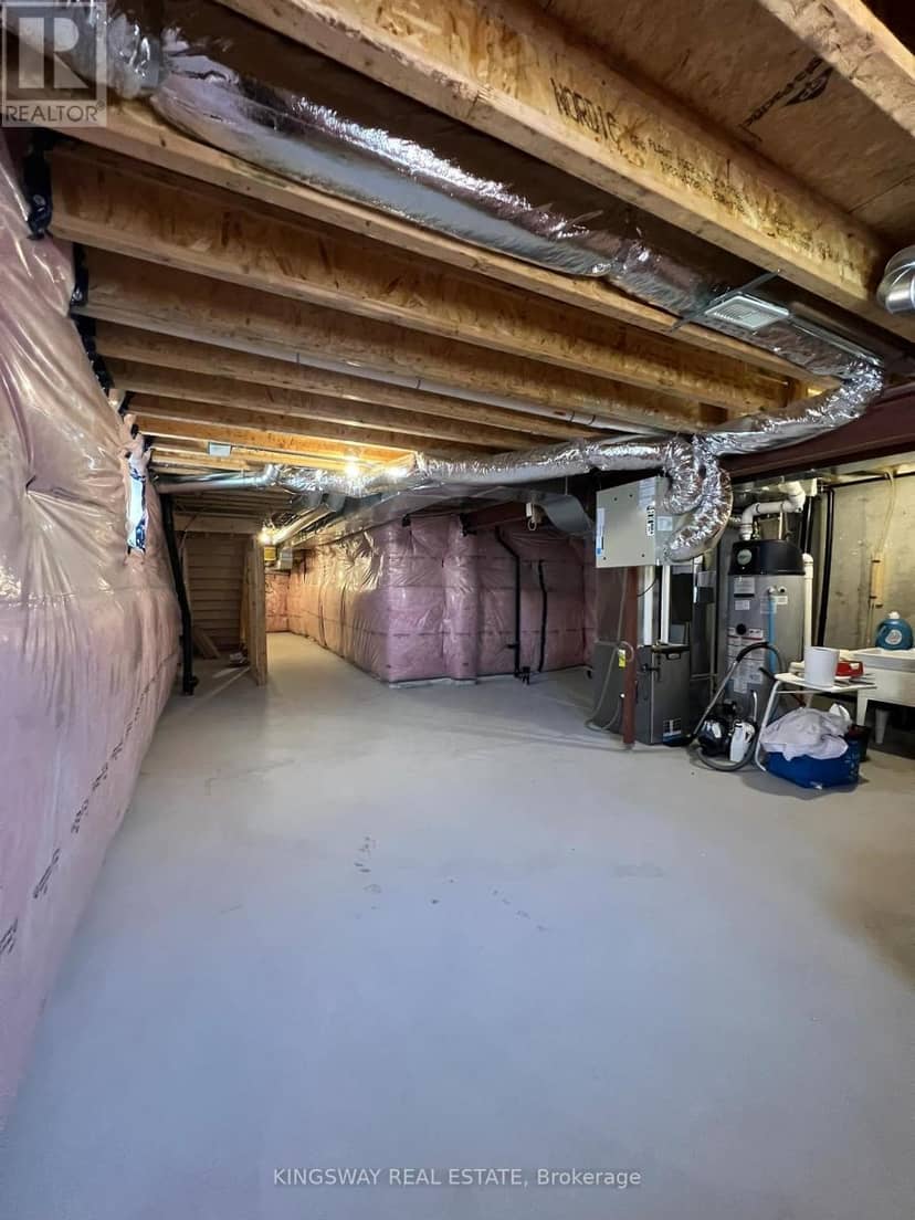 255 Atkinson Street — photo 27 of 34