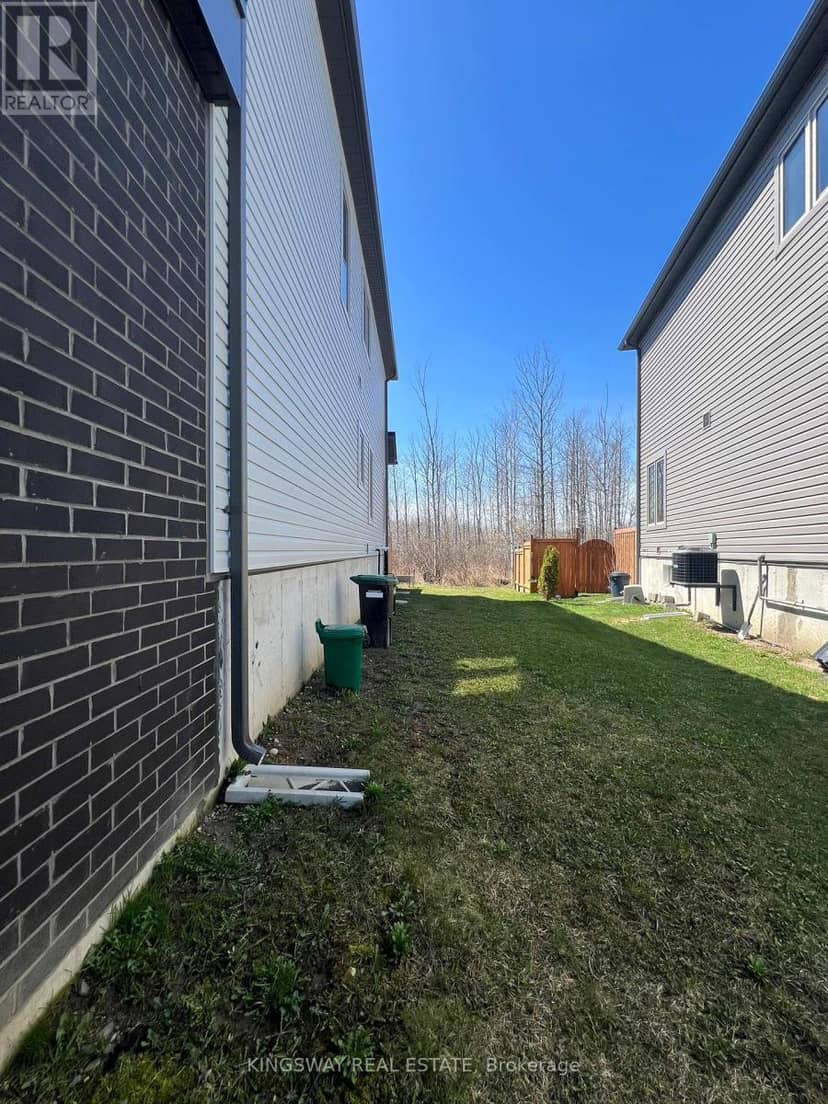 255 Atkinson Street — photo 34 of 34