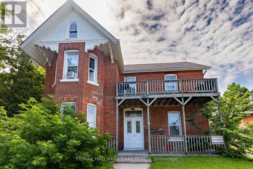9 Penetang Street, Barrie, photo 2