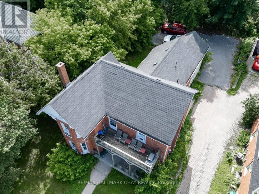 9 Penetang Street, Barrie, photo 6