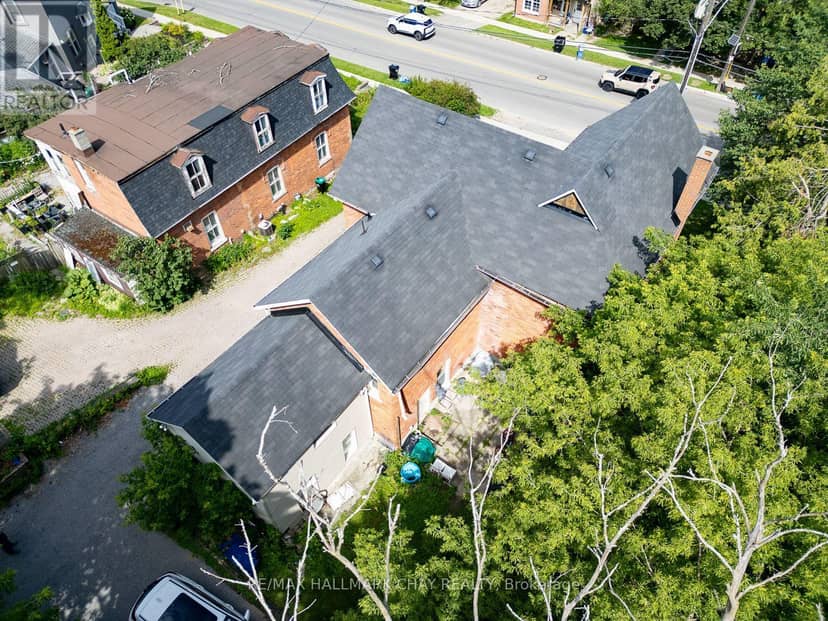9 Penetang Street, Barrie, photo 8