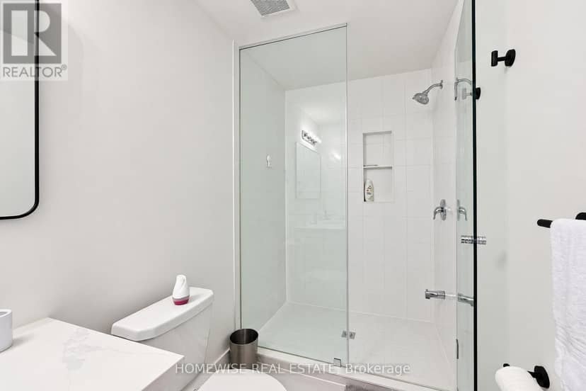 33 Ruby Crescent — photo 10 of 40