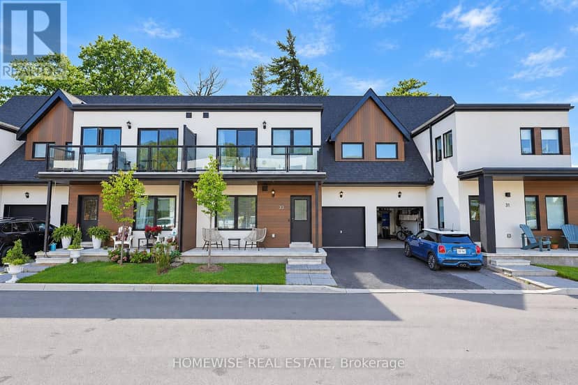 33 Ruby Crescent — photo 2 of 40