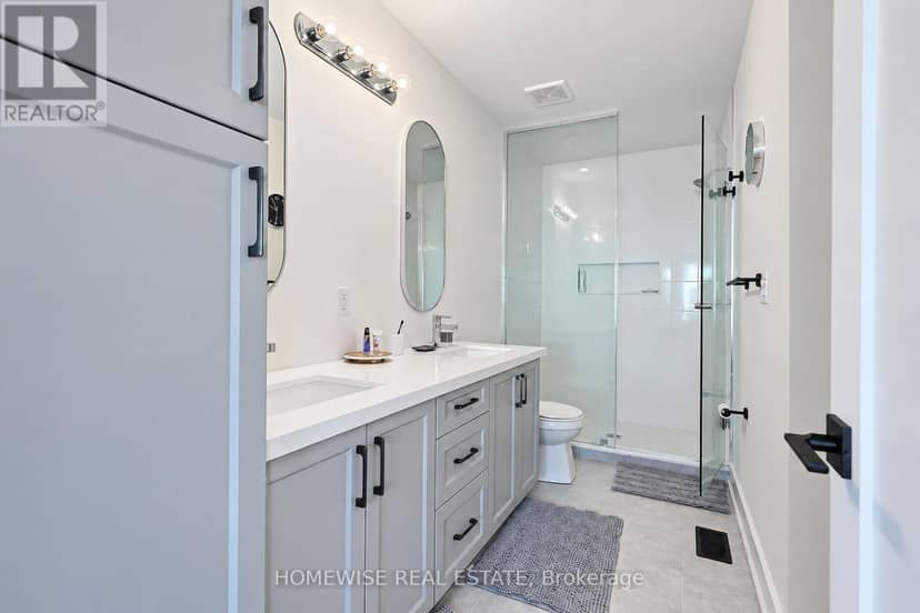 33 Ruby Crescent — photo 24 of 40
