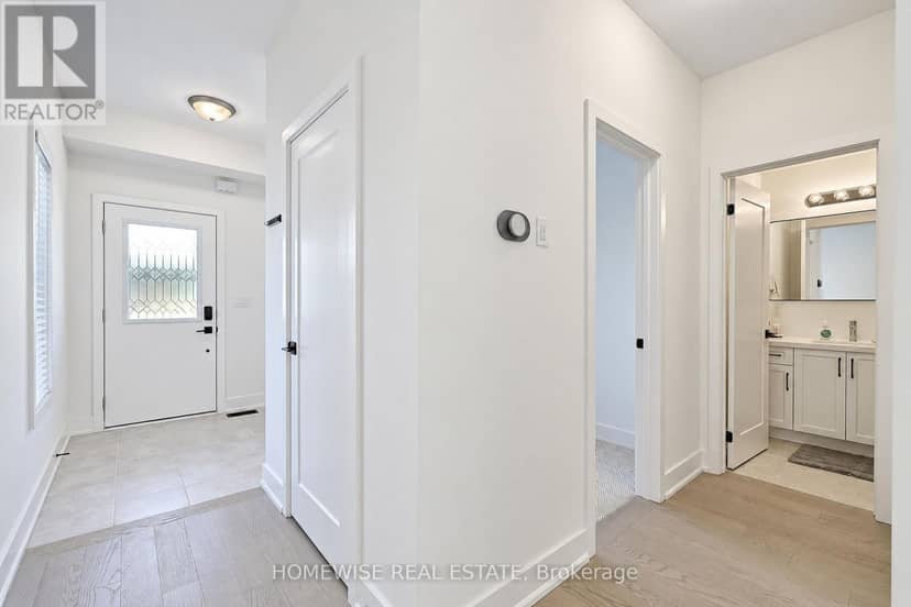 33 Ruby Crescent — photo 6 of 40