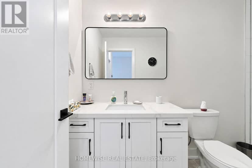 33 Ruby Crescent — photo 9 of 40