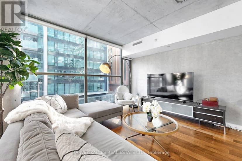 410 - 25 Oxley Street — photo 13 of 33