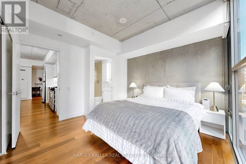 410 - 25 Oxley Street — photo 19 of 33