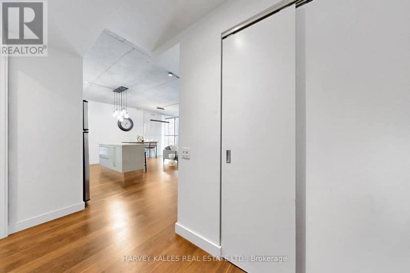 410 - 25 Oxley Street — photo 25 of 33