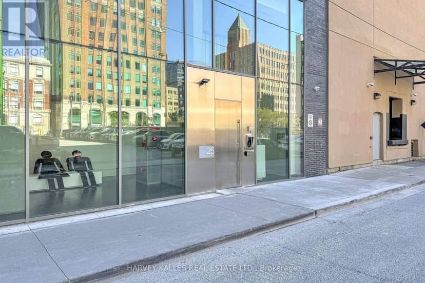 410 - 25 Oxley Street — photo 27 of 33