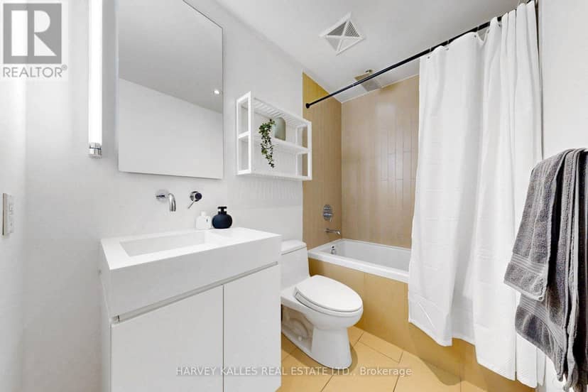 410 - 25 Oxley Street — photo 18 of 33