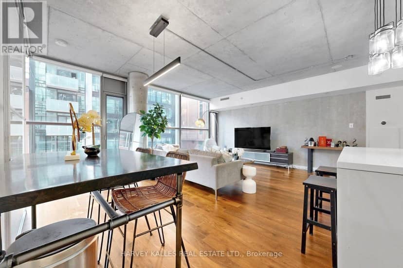 410 - 25 Oxley Street — photo 10 of 33