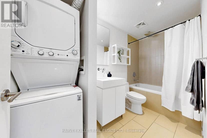 410 - 25 Oxley Street — photo 22 of 33