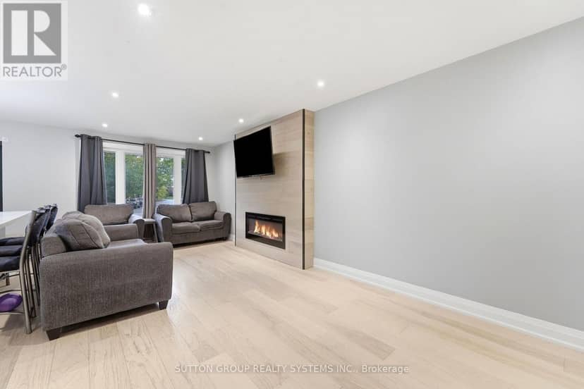1916 Reiss Court — photo 10 of 26