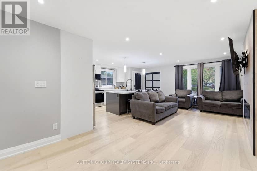 1916 Reiss Court — photo 11 of 26