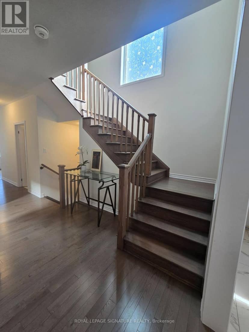 30 Spinland Street, Caledon, photo 7