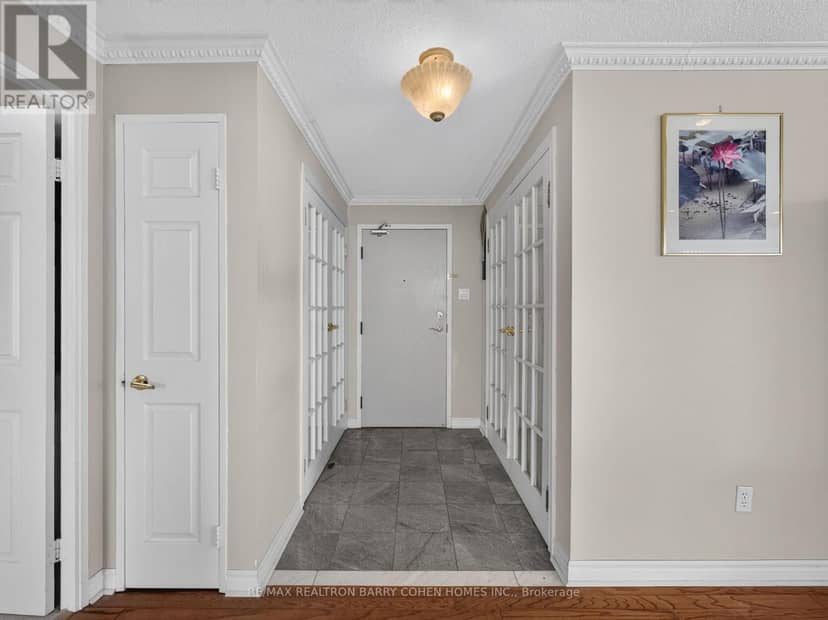 2009 - 700 Constellation Drive, Mississauga, photo 3