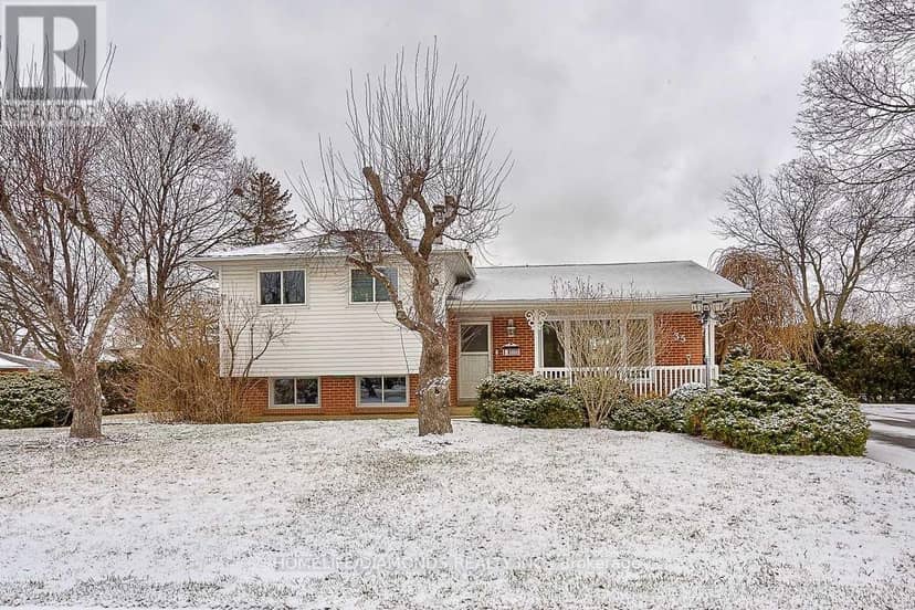 35 Edenborough Drive, Brampton, photo 2