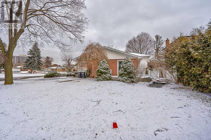 35 Edenborough Drive, Brampton, photo 4