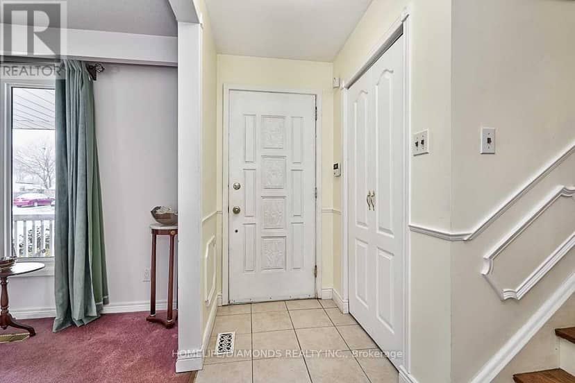 35 Edenborough Drive, Brampton, photo 6
