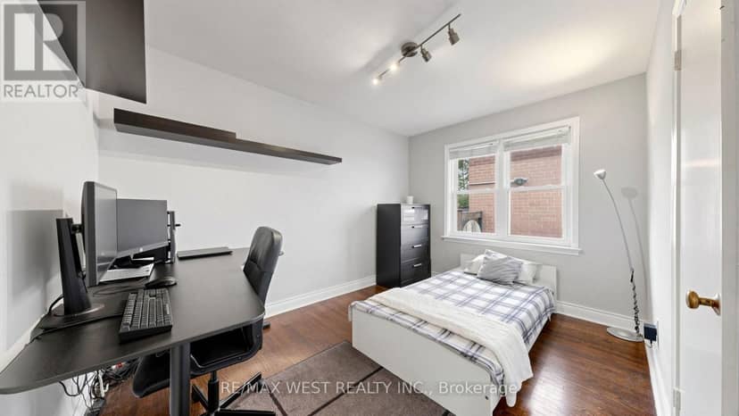32 Allonsius Drive — photo 18 of 40