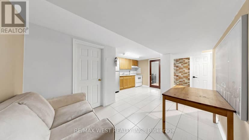 32 Allonsius Drive — photo 28 of 40