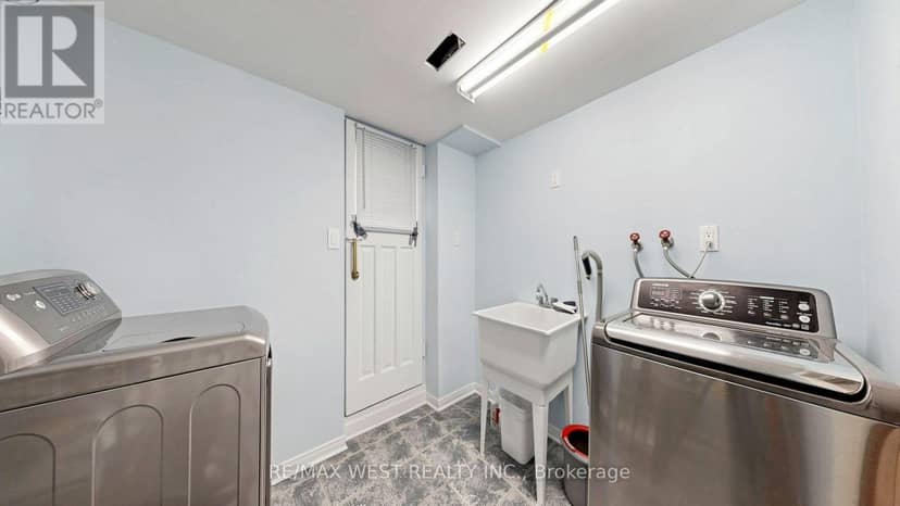 32 Allonsius Drive — photo 36 of 40