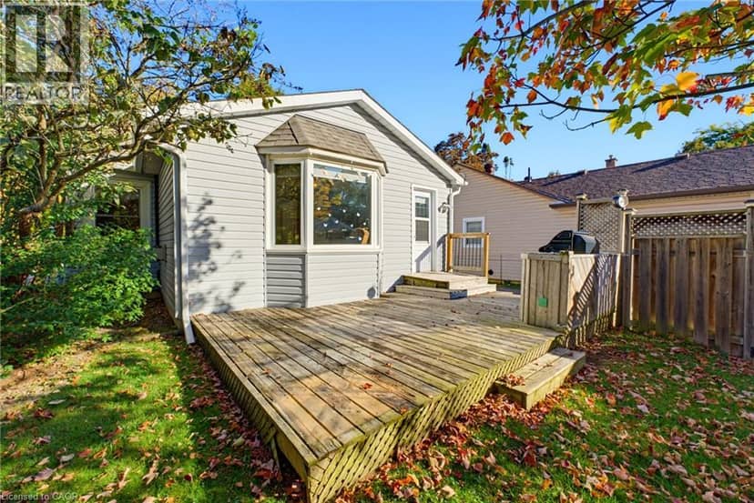 9 SPENCER Avenue — photo 22 of 28