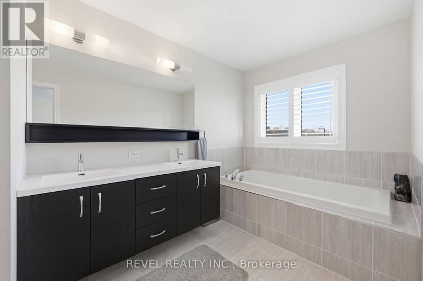 19 Hibiscus Lane — photo 18 of 36