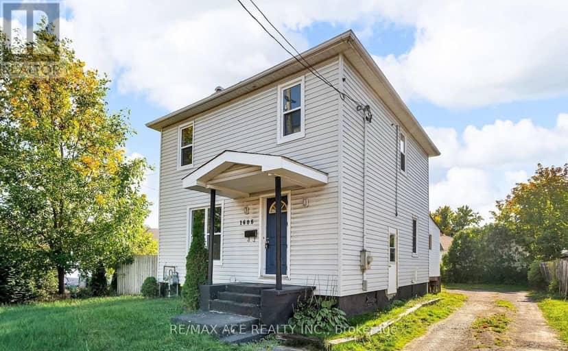 1606 Pitt Street, Cornwall