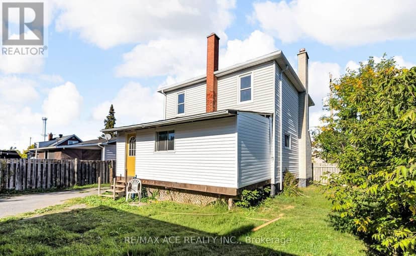 1606 Pitt Street — photo 25 of 28