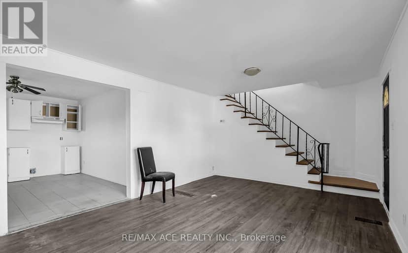 1606 Pitt Street, Cornwall, photo 5