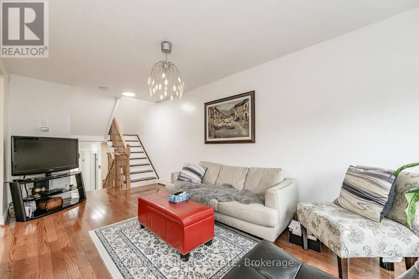 13 - 151 Green Road — photo 15 of 40