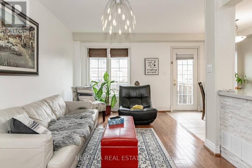 13 - 151 Green Road — photo 16 of 40