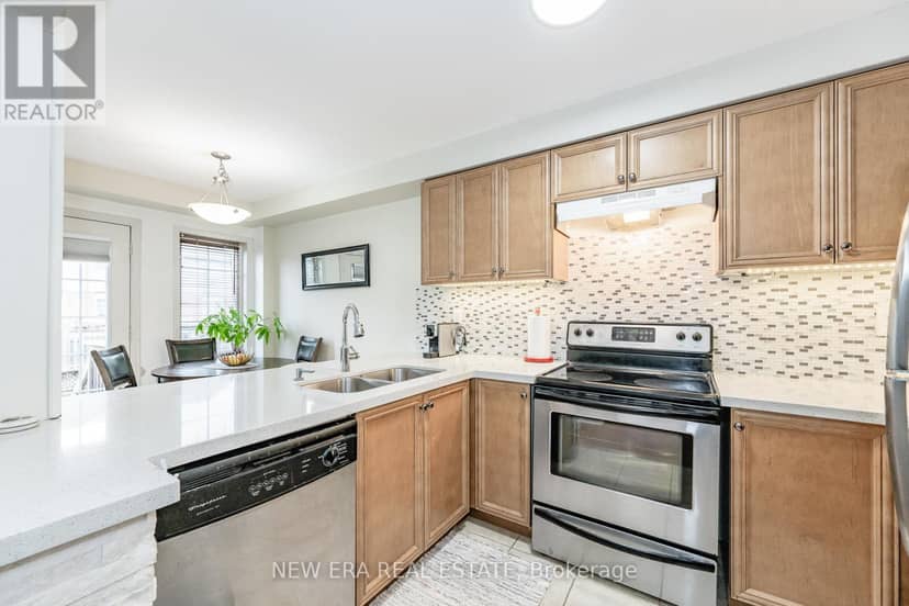 13 - 151 Green Road — photo 21 of 40
