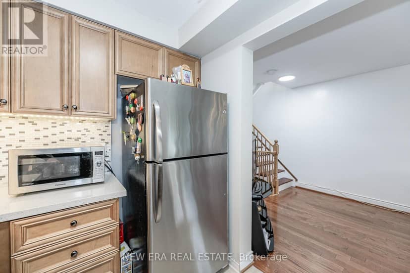 13 - 151 Green Road — photo 23 of 40