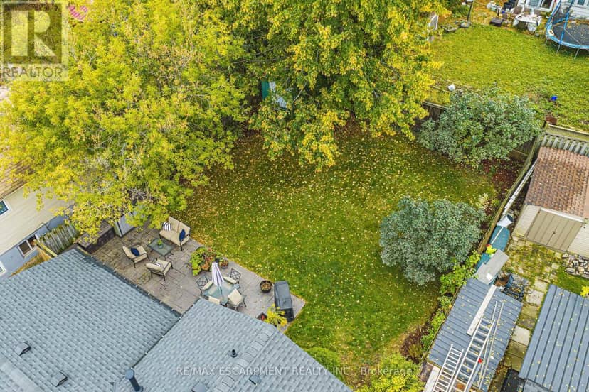 429 Limeridge Road W — photo 19 of 21