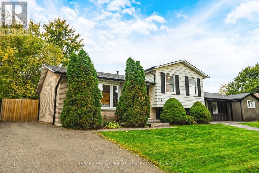 429 Limeridge Road W — photo 2 of 21