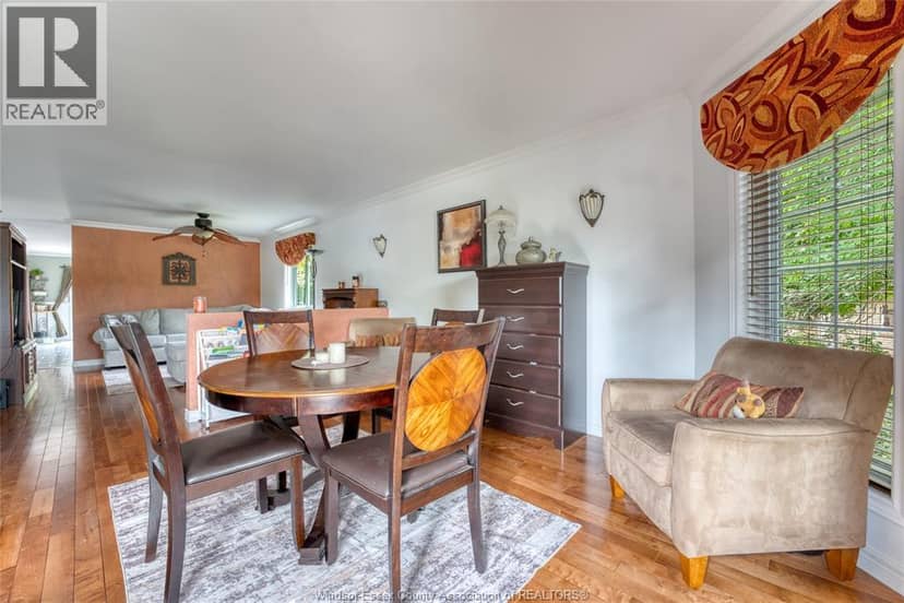 1610 Chornoby CRESCENT, Tecumseh, photo 3