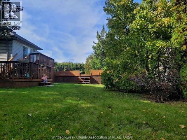 1610 Chornoby CRESCENT — photo 40 of 40