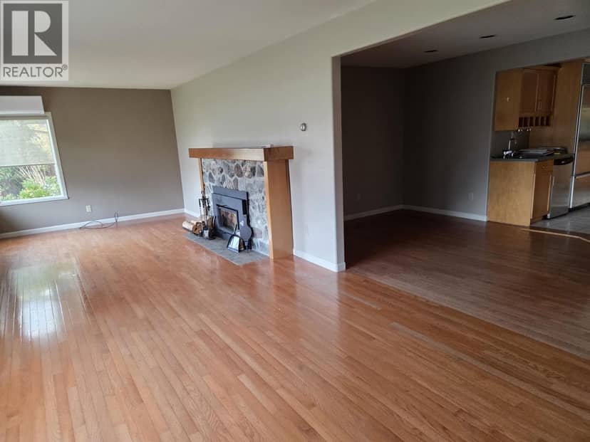 121 S Seventh Avenue, Williams Lake, photo 6