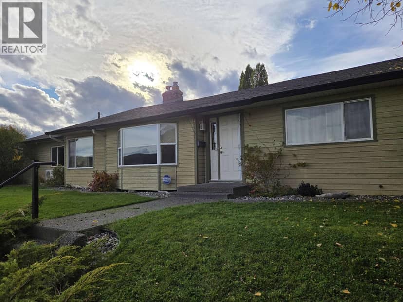 121 S Seventh Avenue, Williams Lake