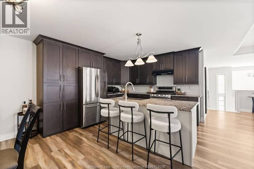 67 Hazel Crescent, Kingsville, photo 8