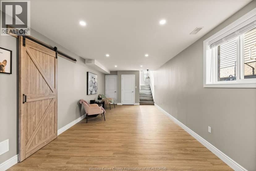 67 Hazel Crescent — photo 17 of 28