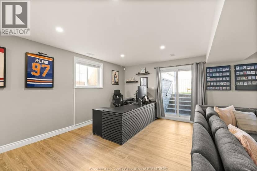 67 Hazel Crescent — photo 21 of 28