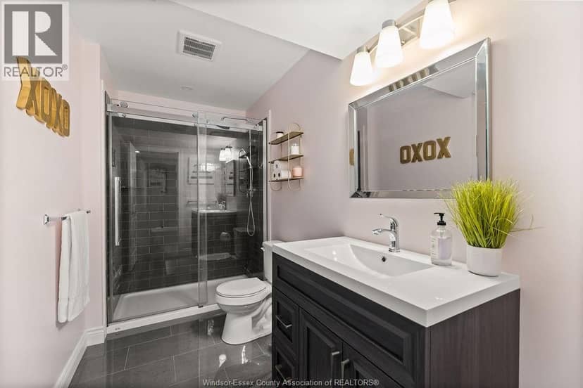 67 Hazel Crescent — photo 18 of 28