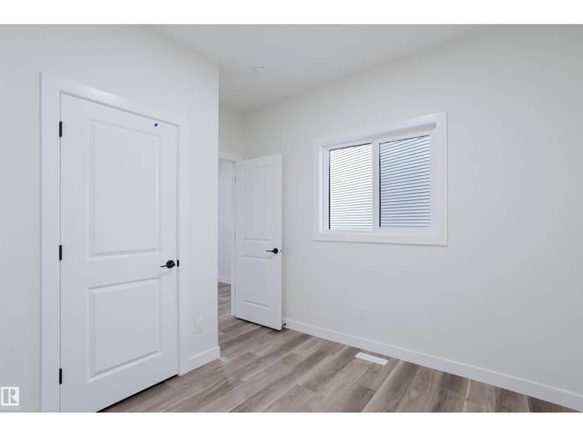 432 27 ST SW, Edmonton, photo 4