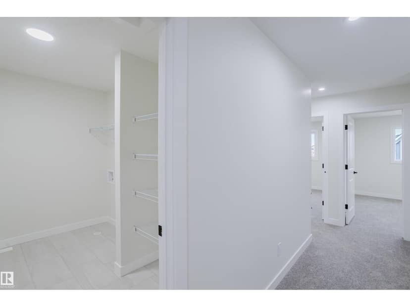 432 27 ST SW — photo 31 of 39