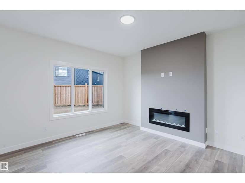 432 27 ST SW — photo 18 of 39